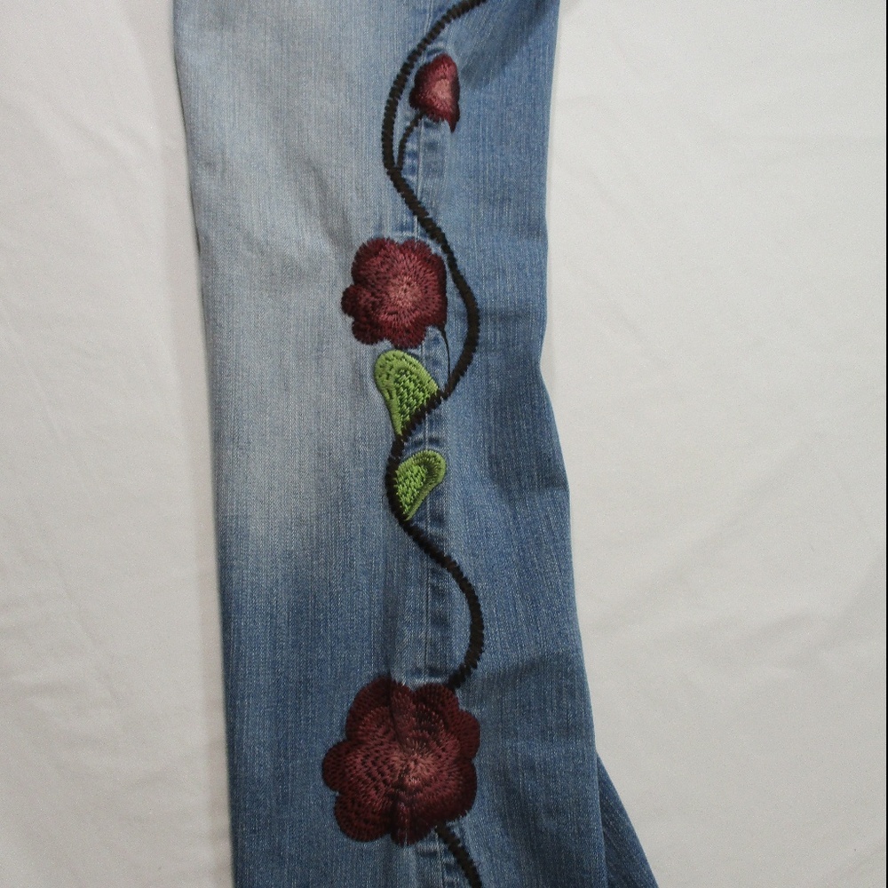 Guess Embroidered Jeans Size 31 #21 View 6